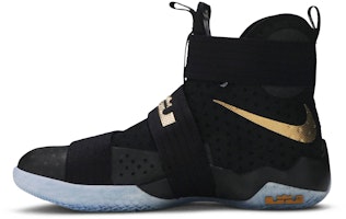 耐克篮球勒布朗凯里四胜五场四十一冠军包 925430-900 4