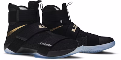 耐克篮球勒布朗凯里四胜五场四十一冠军包 925430-900 9