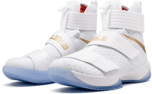 Nike Basketball LeBron Kyrie Four Wins Game 6 Unbroken Championship Pack 925431-900 Purchase Nike Basketball LeBron Kyrie Four Wins Game 6 Unbroken Championship Pack 925431-900