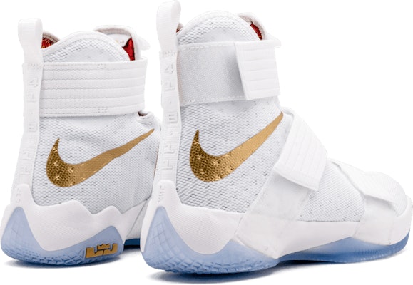 Nike Basketball LeBron Kyrie Four Wins Game 6 Unbroken Championship Pack 925431-900 Details for Nike Basketball LeBron Kyrie Four Wins Game 6 Unbroken Championship Pack 925431-900