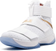 나이키 르브론 카이리 "4승 언브로큰" 챔피언십 팩 농구화 🏀🏆 925431-900 Sizing 나이키 르브론 카이리 "4승 언브로큰" 챔피언십 팩 농구화 🏀🏆 925431-900