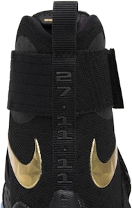 耐吉籃球系列:勒布朗·凱里四勝第七場『兩年冠軍套裝』925432-900 Cheap 耐吉籃球系列:勒布朗·凱里四勝第七場『兩年冠軍套裝』925432-900