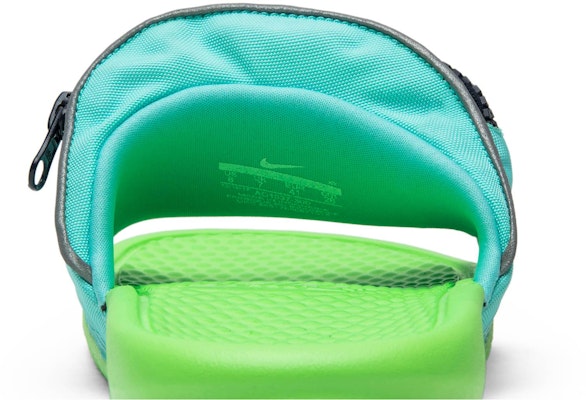Nike Benassi JDI腰包款綠色拖鞋 Sizing Nike Benassi JDI腰包款綠色拖鞋