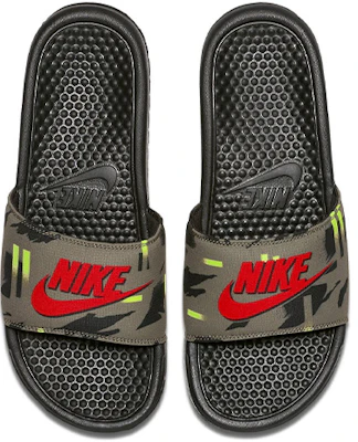 Nike Benassi JDI Verde Militare Ciabatte Verde Army CJ6184-200 Shop Nike Benassi JDI Verde Militare Ciabatte Verde Army CJ6184-200