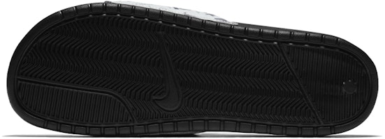 Nike Benashi JDI Print 黑白印花 拖鞋
Nike Benashi JDI Print 黑白印花 拖鞋 Shop Nike Benashi JDI Print 黑白印花 拖鞋
Nike Benashi JDI Print 黑白印花 拖鞋