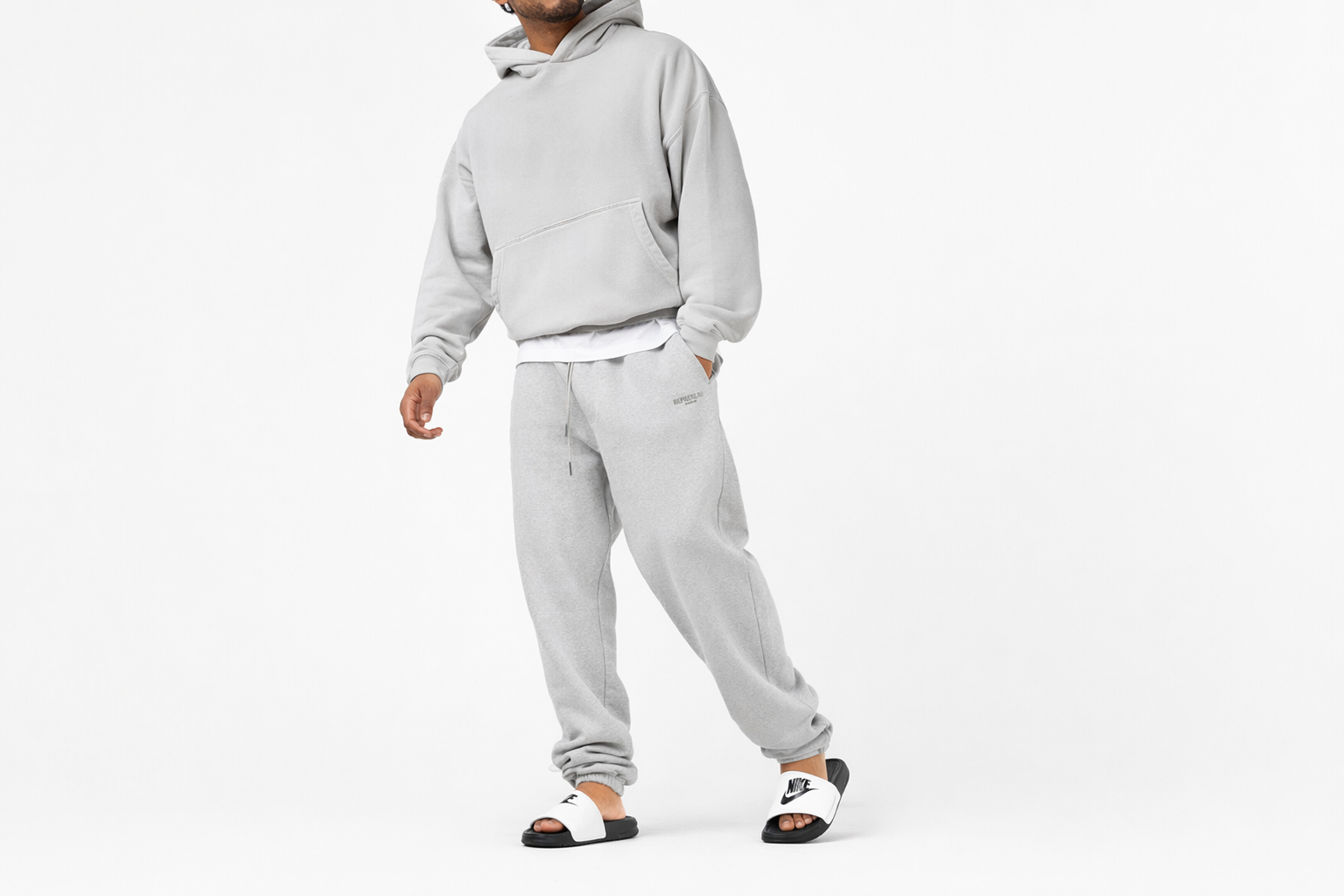 Order Nike Benassi Slippers ''Wit'' 343880-100