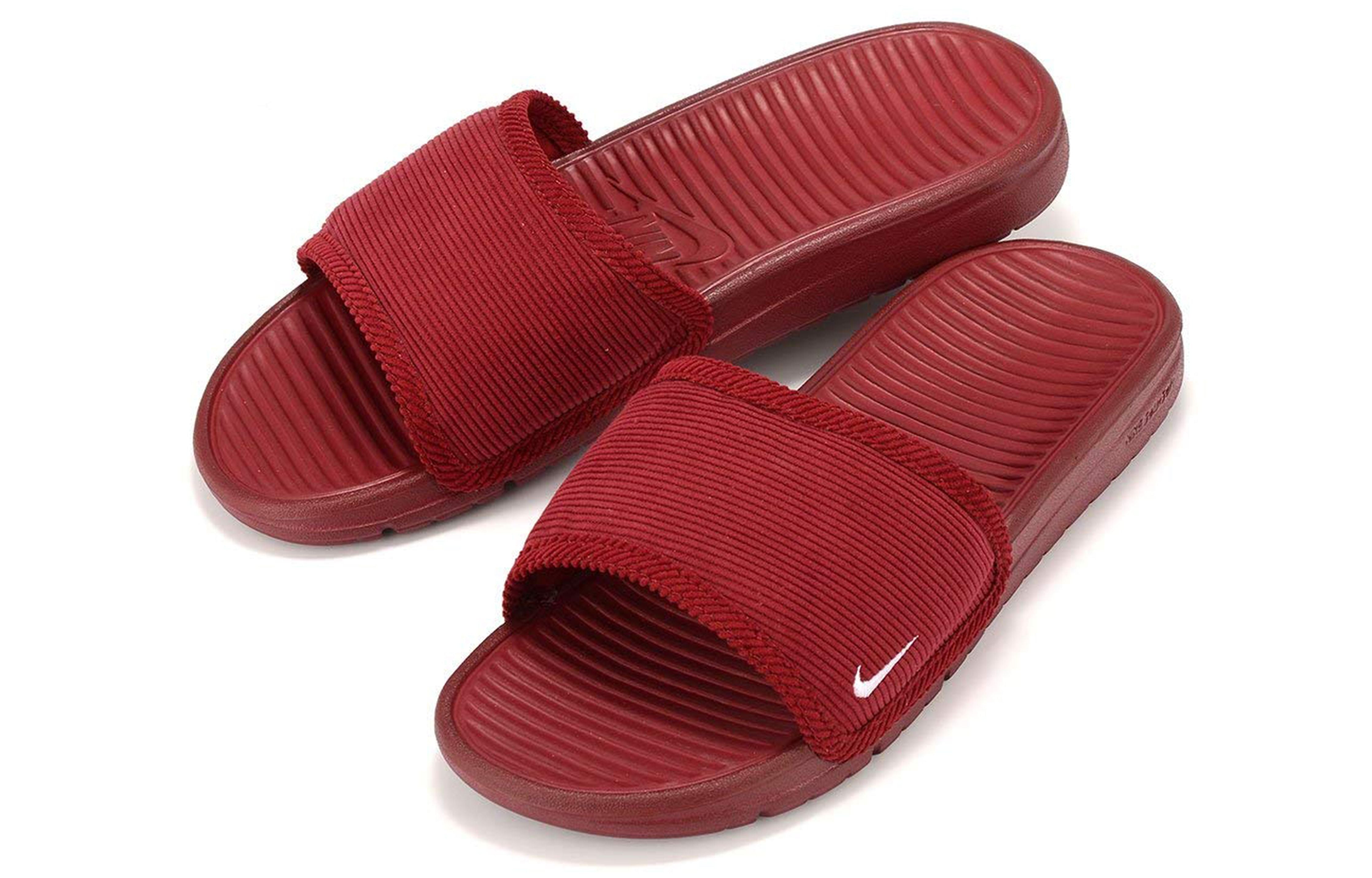 Lookbook Nike Benassi Solarsoft Slide SP 'Paquete Textil' 696116-616