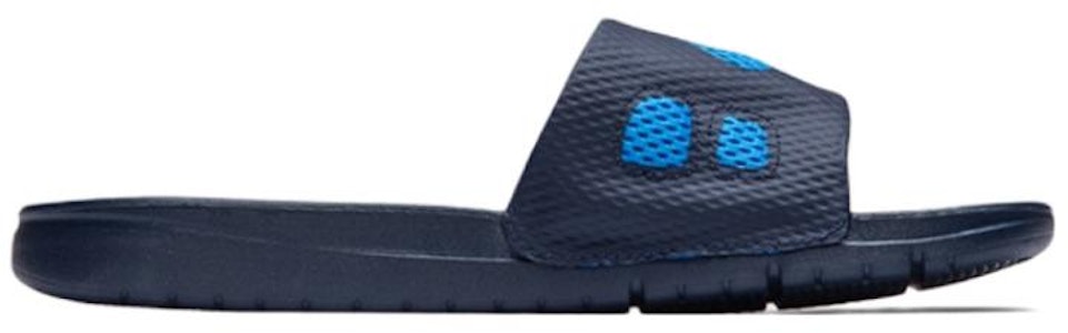 ナイキ ベナッシ ソーラーソフト スライド (黒/青) 431884-440 Order ナイキ ベナッシ ソーラーソフト スライド (黒/青) 431884-440