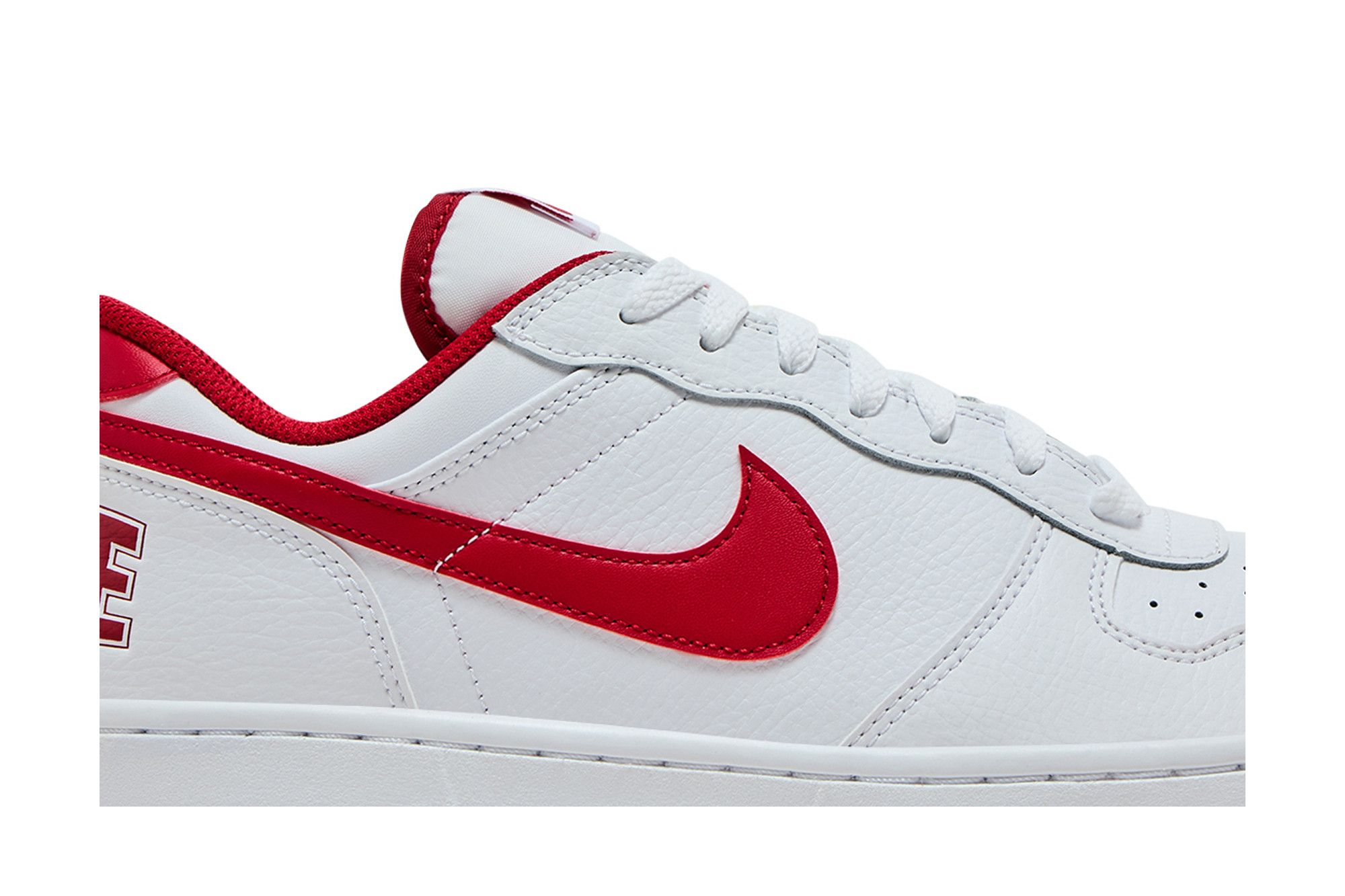 Lookbook Nike Big Low 'Putih Gym Merah' 355152-150