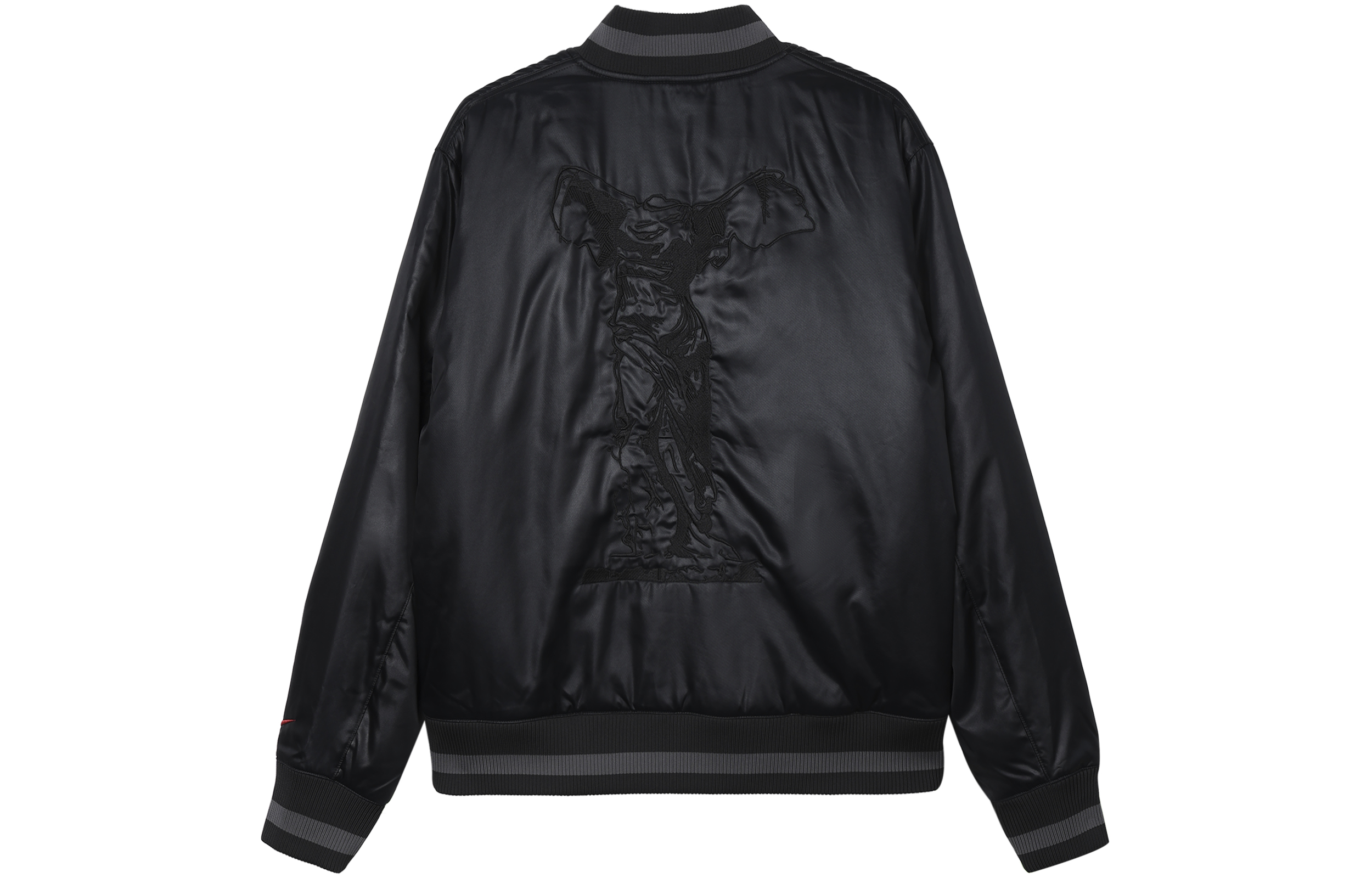 Lookbook Nike Jaket Hangat Butang Corak Huruf Hitam DQ6204-045