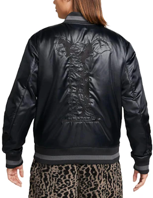 Nike Jaket Hangat Butang Corak Huruf Hitam DQ6204-045 Details for Nike Jaket Hangat Butang Corak Huruf Hitam DQ6204-045