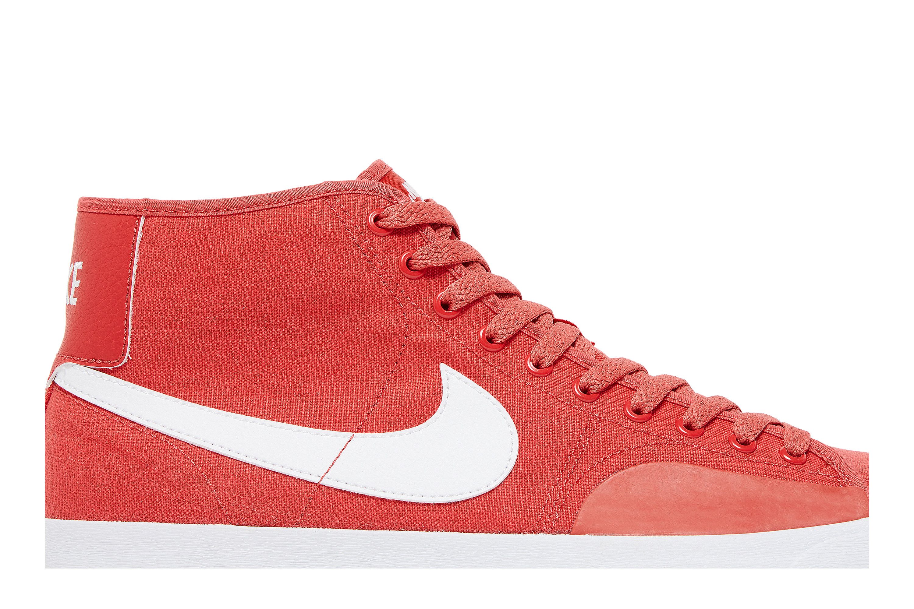 Order Nike Blazer Court Mid SB ''Lobster'' Homard DC8901-600