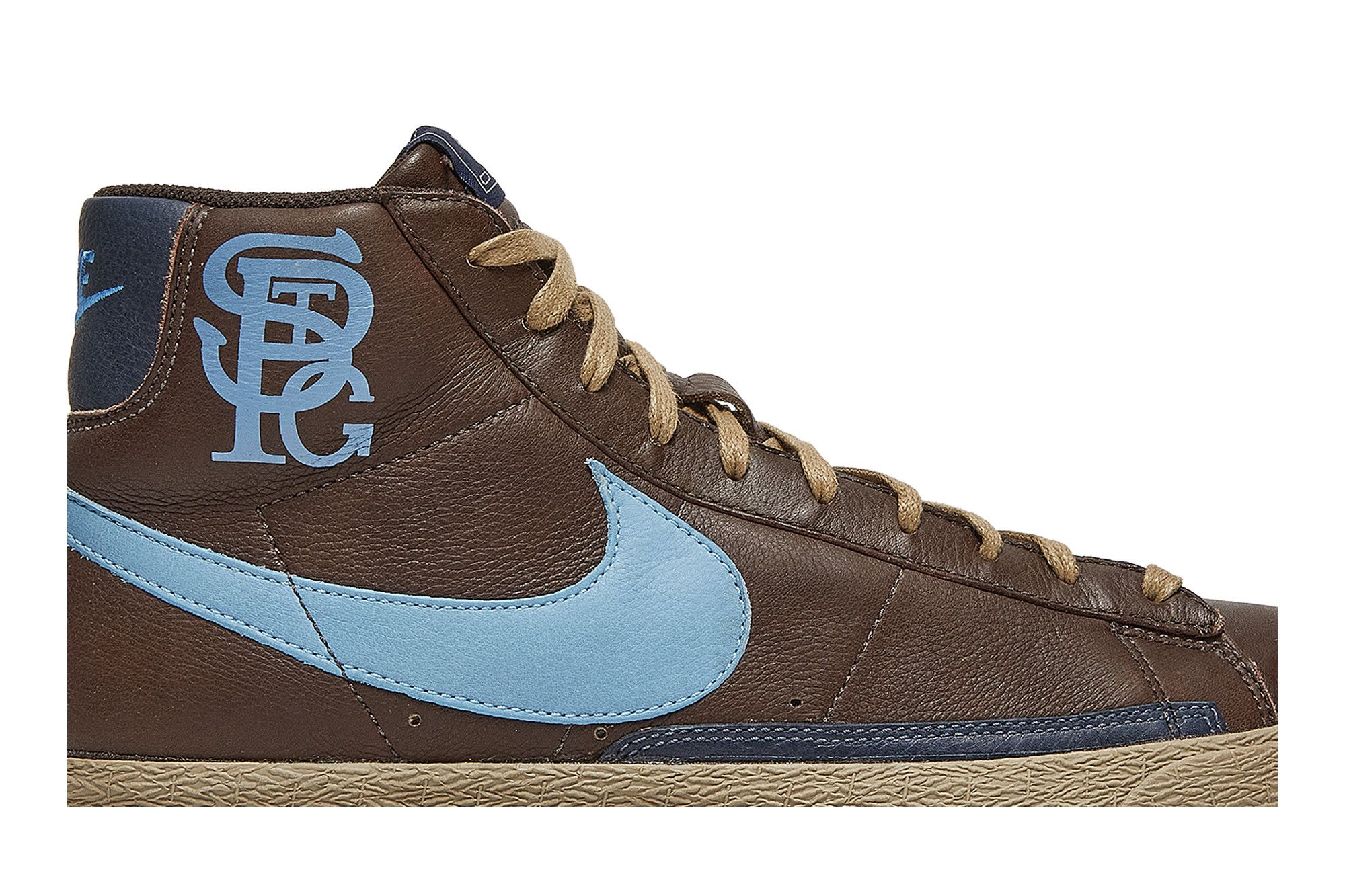 Order Nike Blazer Alta Premium 312457-241