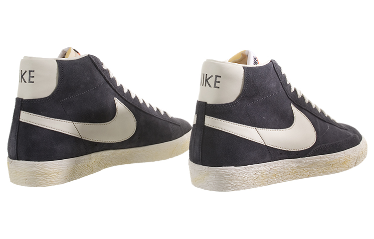 Lookbook ナイキ ブレーザー ハイ スエード "グリッドアイアン" 344344-001