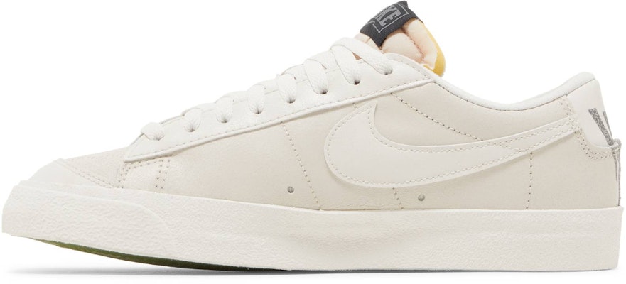 Nike Blazer Low '77 'Halloween' DQ7671-001 Lookbook Nike Blazer Low '77 'Halloween' DQ7671-001