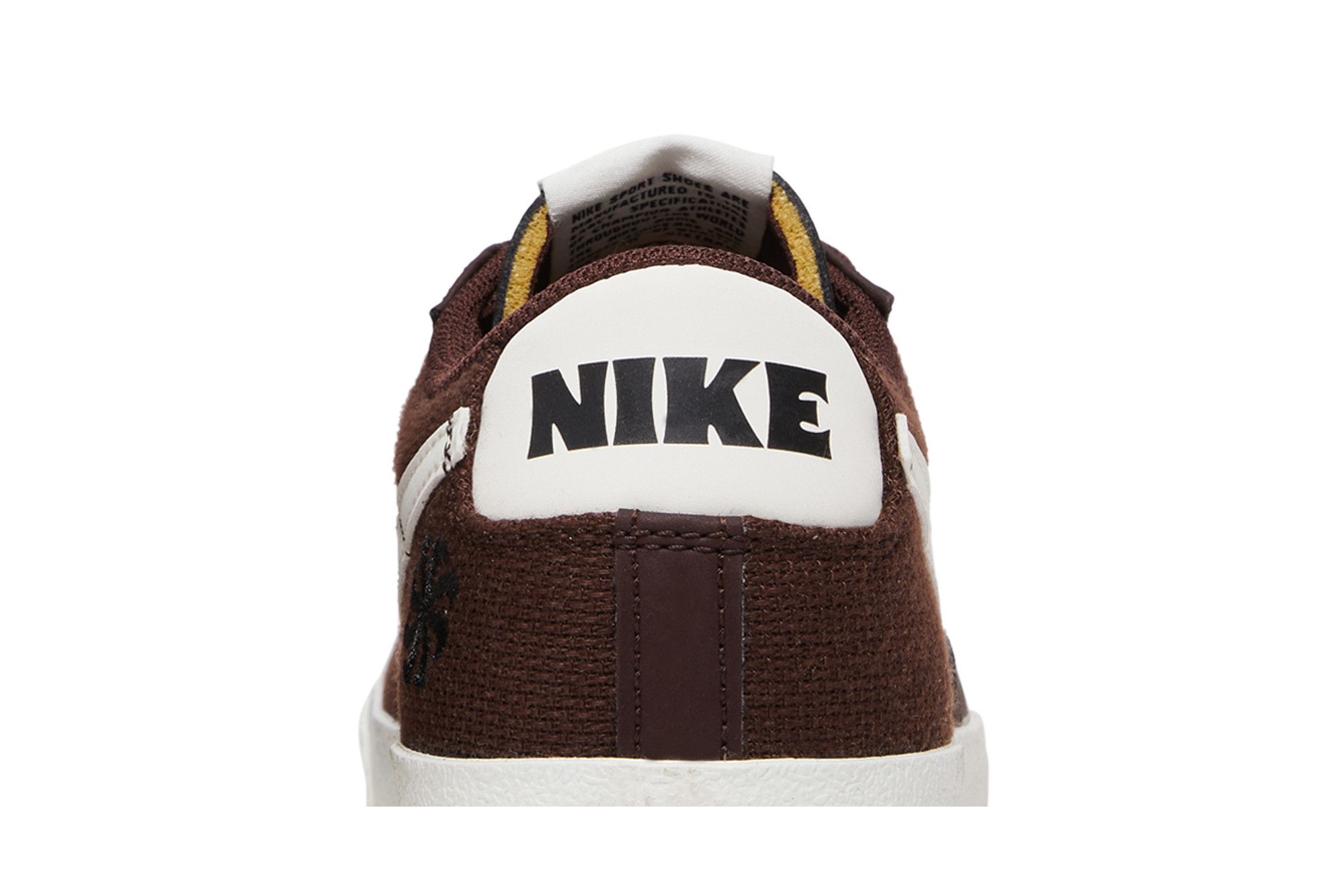 Sizing Nike Blazer Low ''77 Premium ''Erde'' DV7231-200