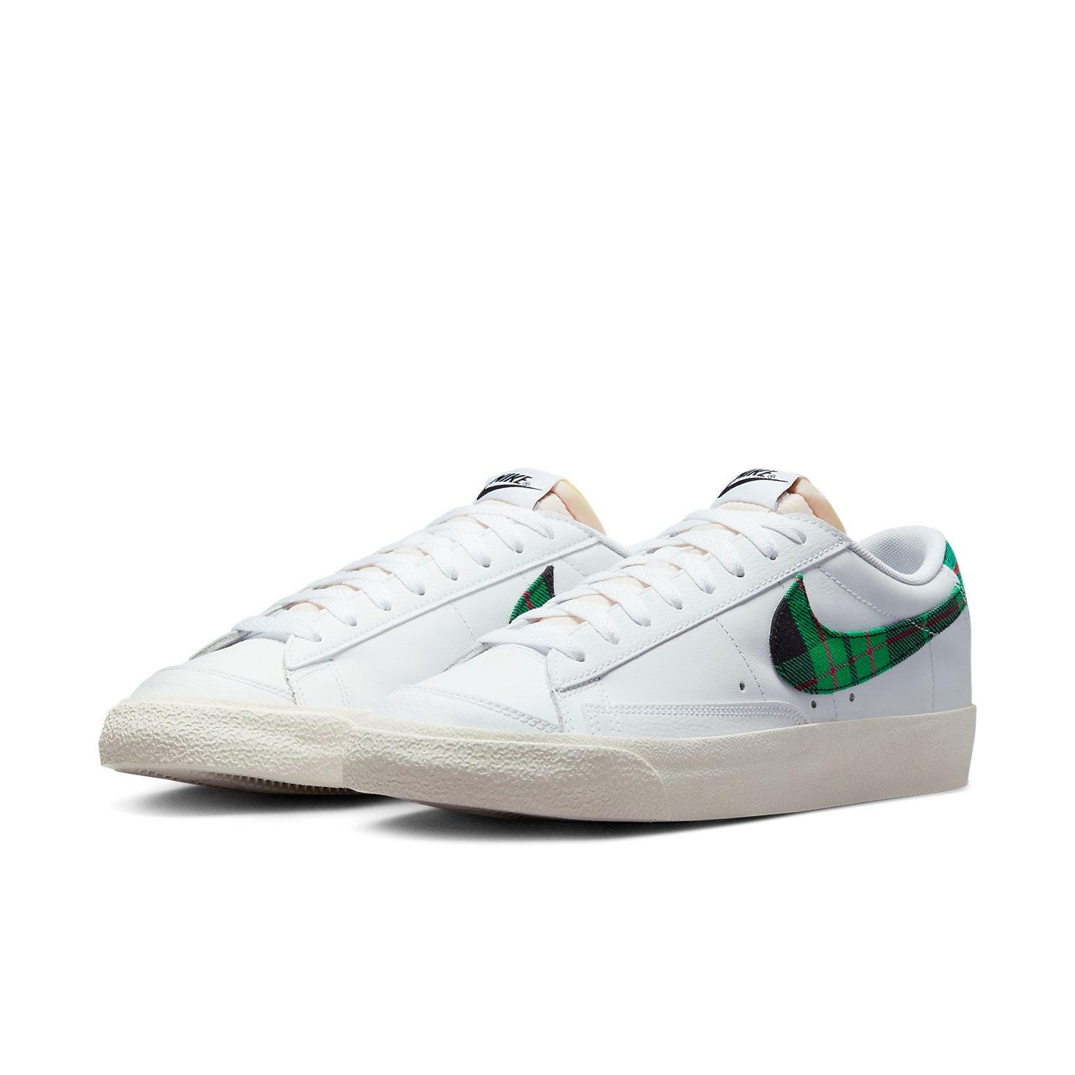Shop 耐吉 Blazer Low '77 Premium '蘇格蘭格紋' DV0801-100