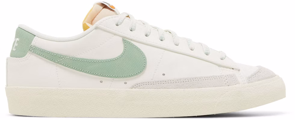Nike Blazer Low ’77 PRM 'Certified Fresh' Sneakers Terbaru DO9799-100 Buy Nike Blazer Low ’77 PRM 'Certified Fresh' Sneakers Terbaru DO9799-100