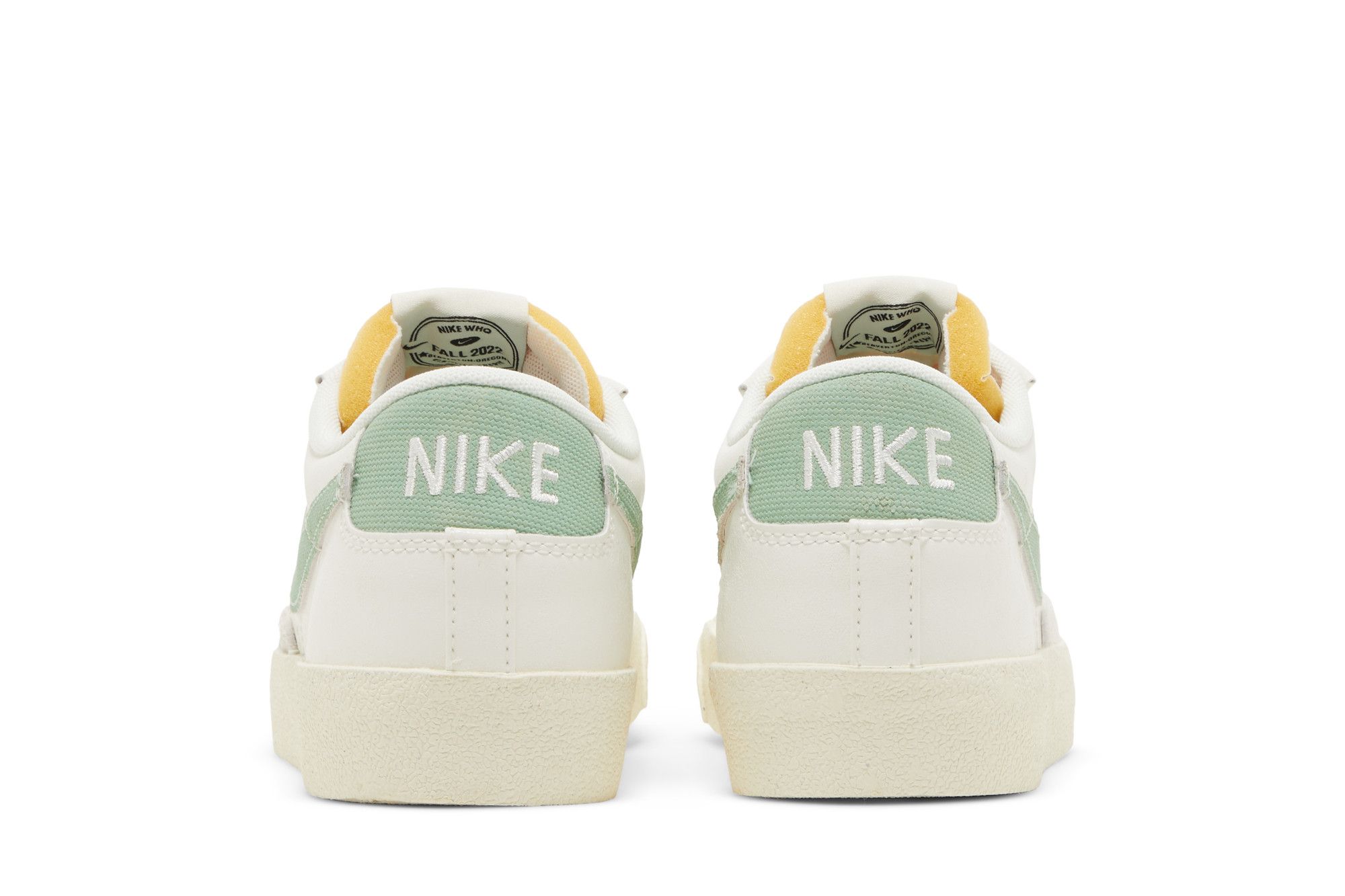 Sizing Nike Blazer Low ’77 PRM 'Certified Fresh' Sneakers Terbaru DO9799-100