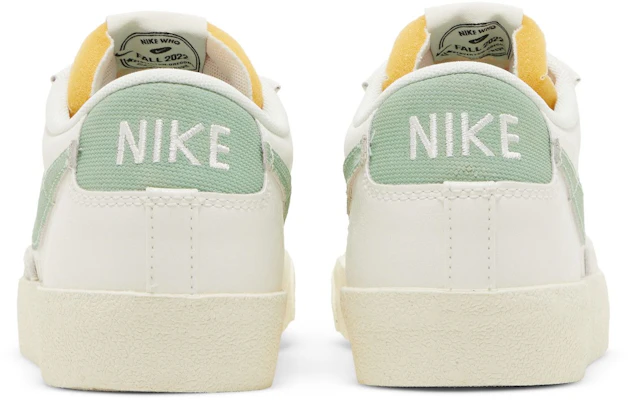 Nike Blazer Low ’77 PRM 'Certified Fresh' Sneakers Terbaru DO9799-100 Sizing Nike Blazer Low ’77 PRM 'Certified Fresh' Sneakers Terbaru DO9799-100
