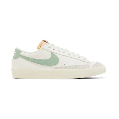 Nike Blazer Low ’77 PRM 'Certified Fresh'