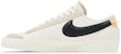 Nike Blazer Low '77 SE 'Moving Company' Lelaki Kasut Sukan Rendah DV0798-100