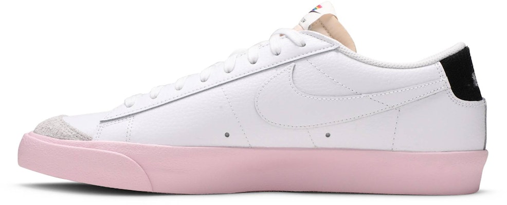 Nike Blazer Low '77 Vintage 'Be True' Lelaki Wanita Sneakers DD3034-100 Lookbook Nike Blazer Low '77 Vintage 'Be True' Lelaki Wanita Sneakers DD3034-100