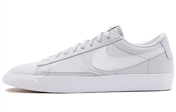 Nike Blazer Low Canvas 'White'