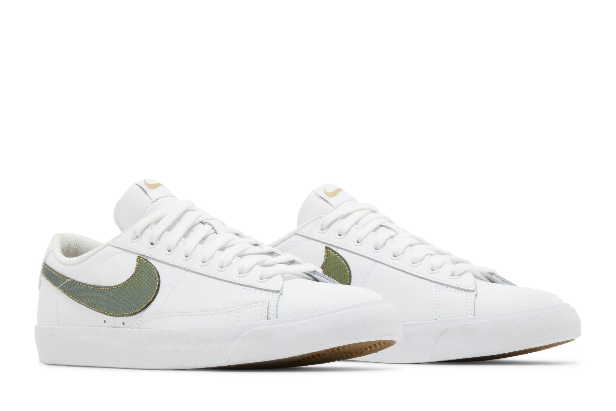 Cheap Nike Blazer Low Premium 'Putih Emas Metalik' BQ7460-101