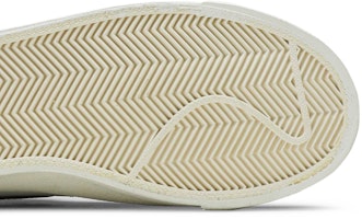 耐吉經典低筒復古77 白巧克力 DA6364-100 Purchase 耐吉經典低筒復古77 白巧克力 DA6364-100