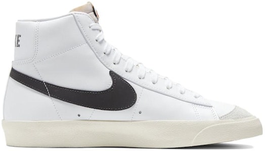 Nike Blazer Mid 77 復古 高筒 板鞋 男女同款 白黑 Order Nike Blazer Mid 77 復古 高筒 板鞋 男女同款 白黑