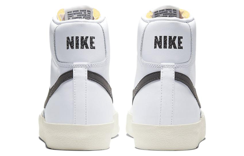 Shop ナイキ ブレーザー MID '77 バークブラウン BQ6806-104