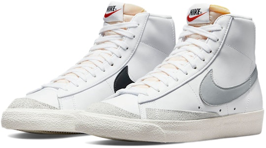 나이키 블레이저 미드 77 빈티지 '라이트 스모크 그레이' BQ6806-114 Lookbook 나이키 블레이저 미드 77 빈티지 '라이트 스모크 그레이' BQ6806-114