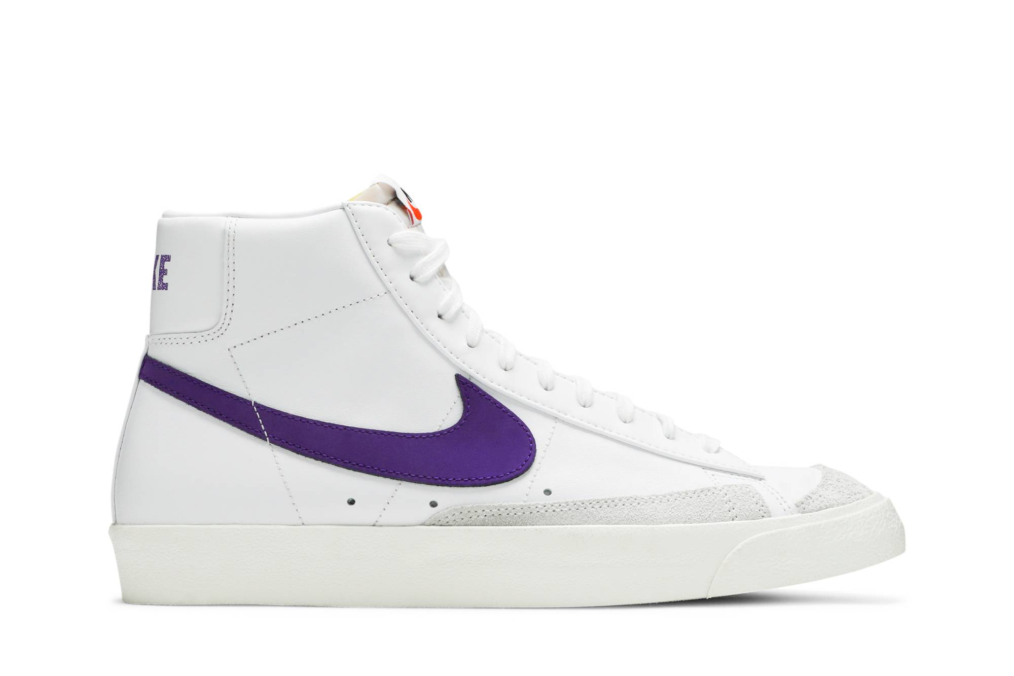 Buy 耐克 Blazer Mid 77 复古款 '电紫' BQ6806-105