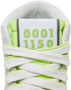 耐吉 Blazer Mid ’77「俄勒冈大学女子篮球」PE FD0235-400 1