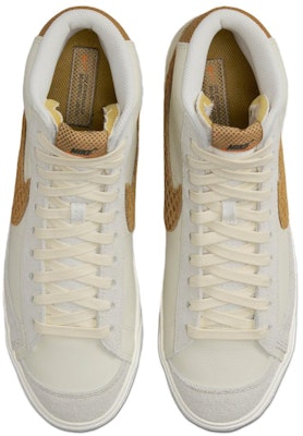Nike Blazer Mid '77 「Waffle」 FZ4040-113 Shop Nike Blazer Mid '77 「Waffle」 FZ4040-113