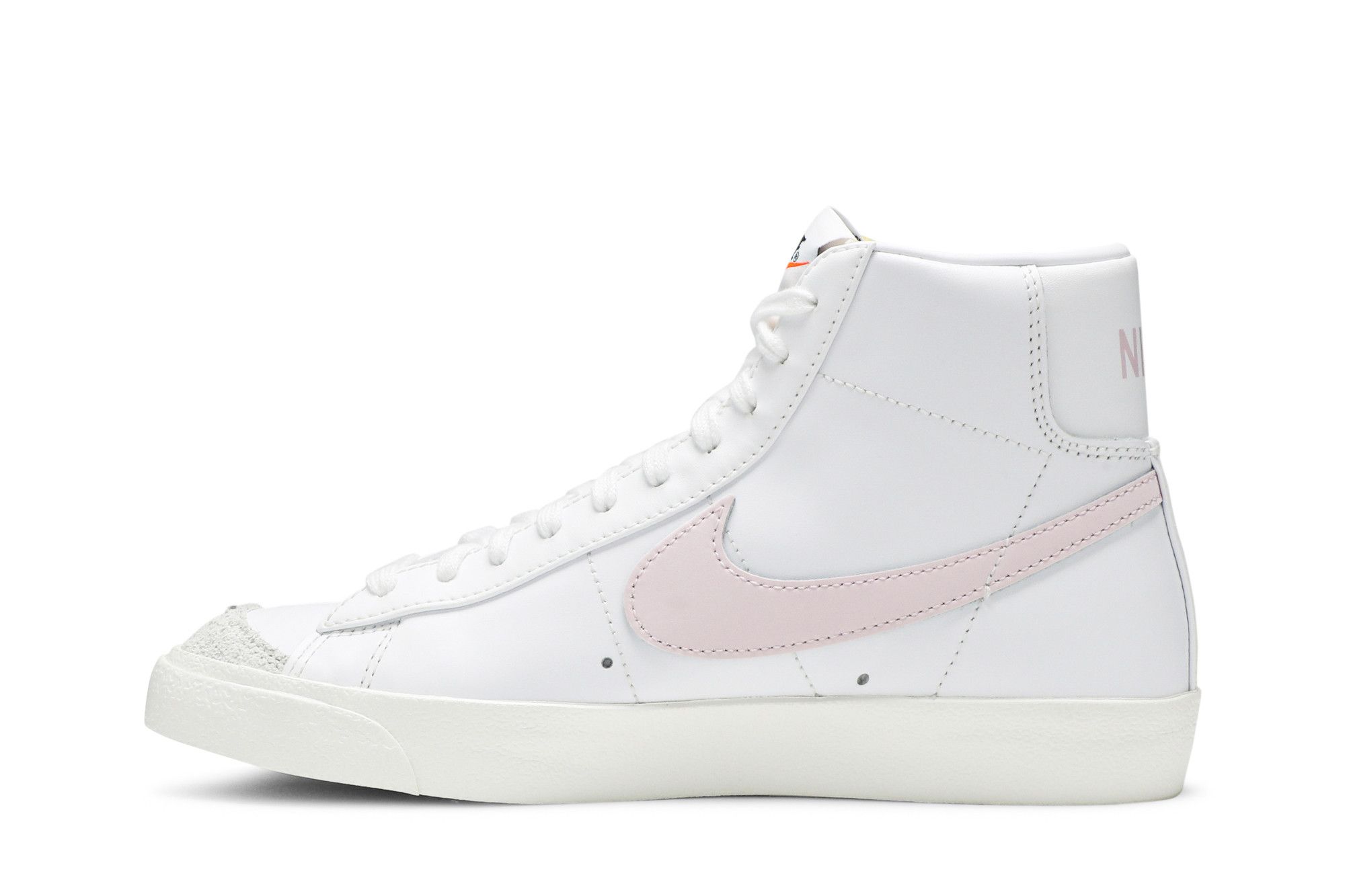Shop Nike Blazer Mid ''77 ''Blanc Rose Foam'' BQ6806-108