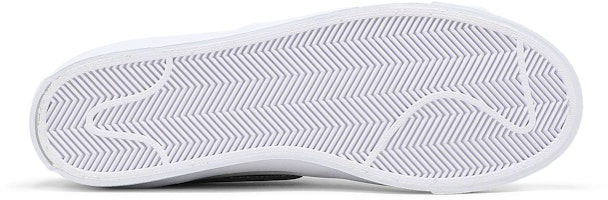 Nike Blazer Mid '77 Infinite 'Putih Kelabu Besi' DA7233-103 Shop Nike Blazer Mid '77 Infinite 'Putih Kelabu Besi' DA7233-103