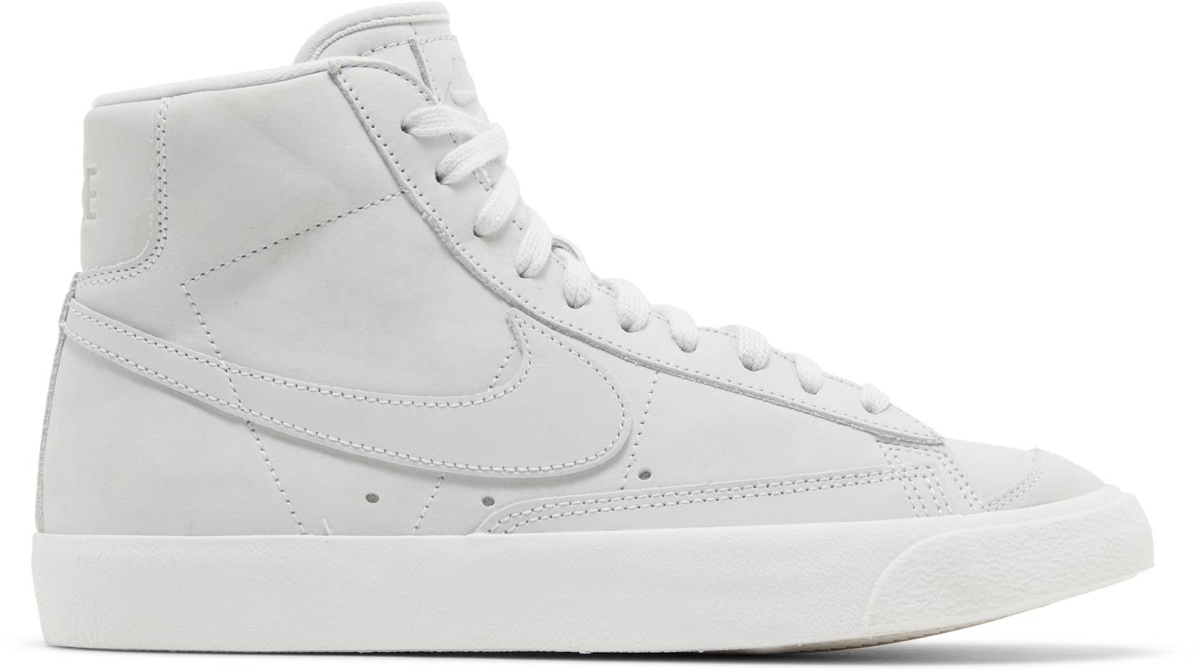 nike-blazer-mid-77-lx-photon-dust