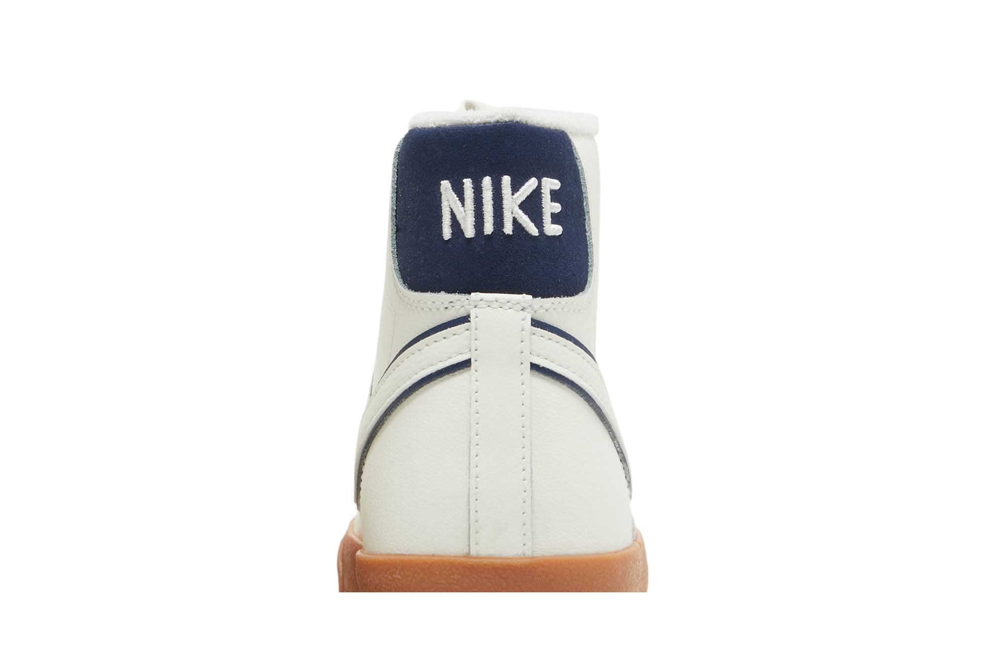 Sizing 耐克Blazer Mid '77 高端款 'Sail Navy Gum' DQ7672-100