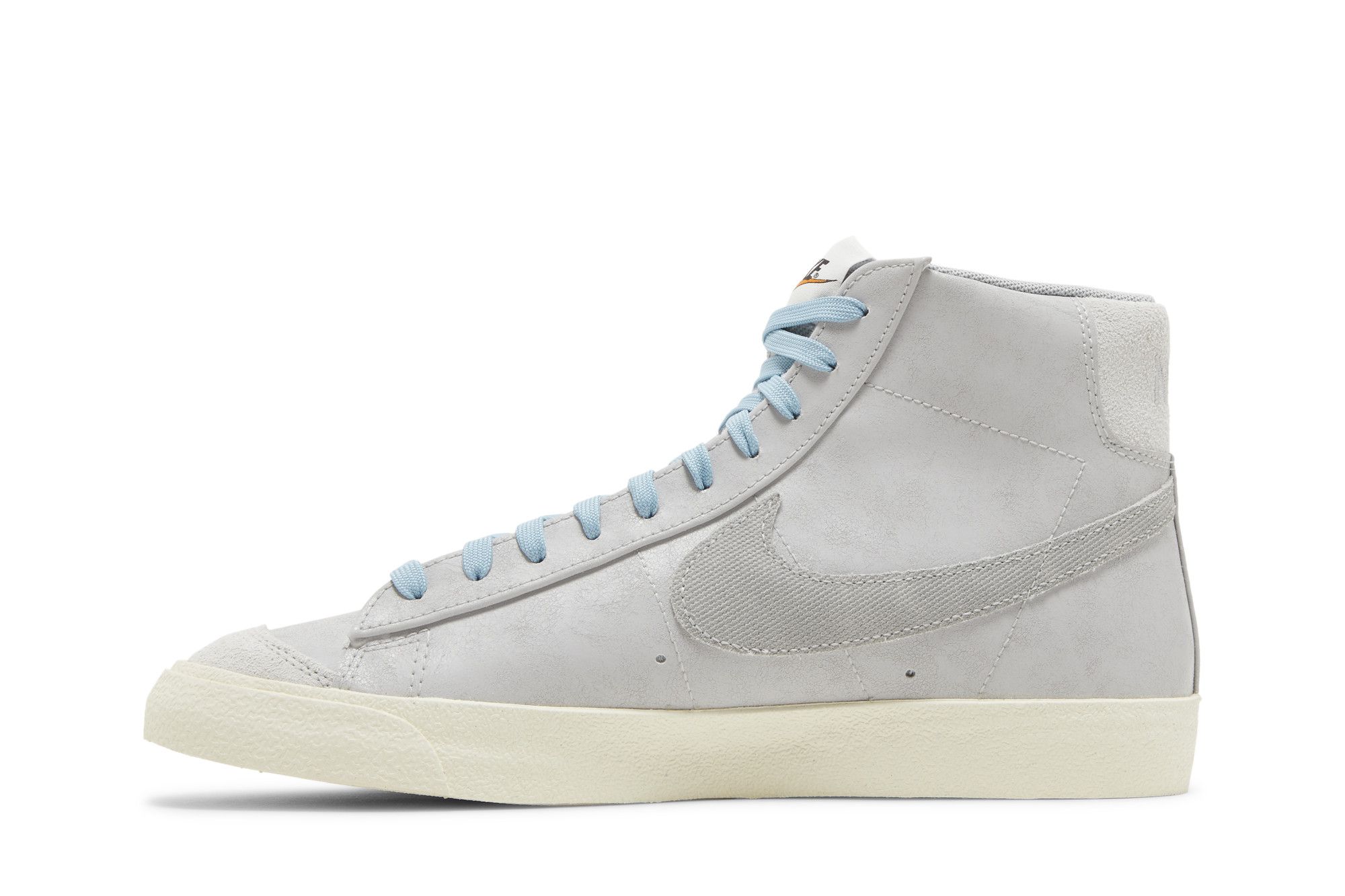 Lookbook 耐吉 Blazer Mid ’77 PRM '認證新鮮灰霧' DO9787-001