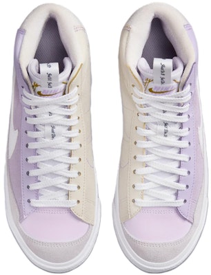 Nike Blazer Mid '77 SE GS 'Just Do It - Mismatched' FJ2952-500 Shop Nike Blazer Mid '77 SE GS 'Just Do It - Mismatched' FJ2952-500