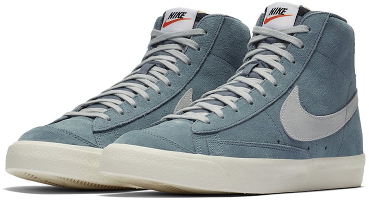 耐克Blazer Mid '77麂皮'雷暴' CI1172-400 Lookbook 耐克Blazer Mid '77麂皮'雷暴' CI1172-400