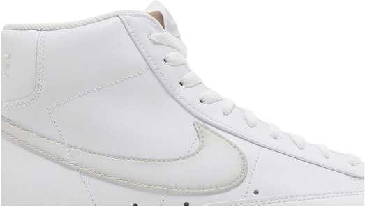 ナイキ ブレーザー MID '77 エアブラシ "フォトン ダスト" FD6924-100 Order ナイキ ブレーザー MID '77 エアブラシ "フォトン ダスト" FD6924-100