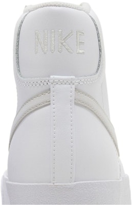 ナイキ ブレーザー MID '77 エアブラシ "フォトン ダスト" FD6924-100 Sizing ナイキ ブレーザー MID '77 エアブラシ "フォトン ダスト" FD6924-100