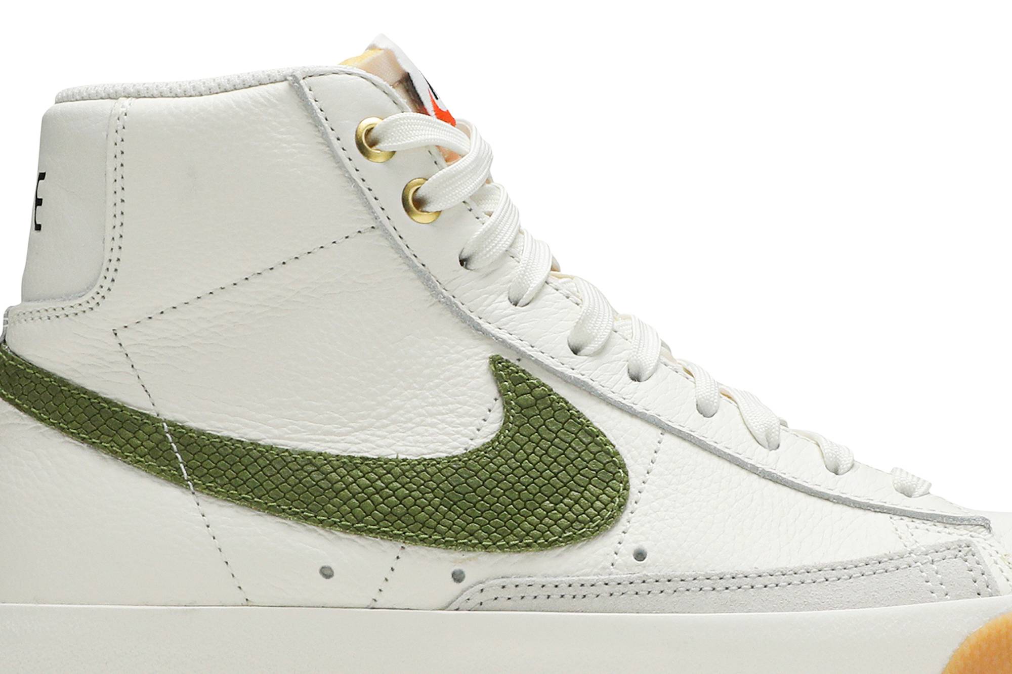 Order Nike Blazer Mid '77 Vintage 'Kulit Ular Asparagus' DC1706-100