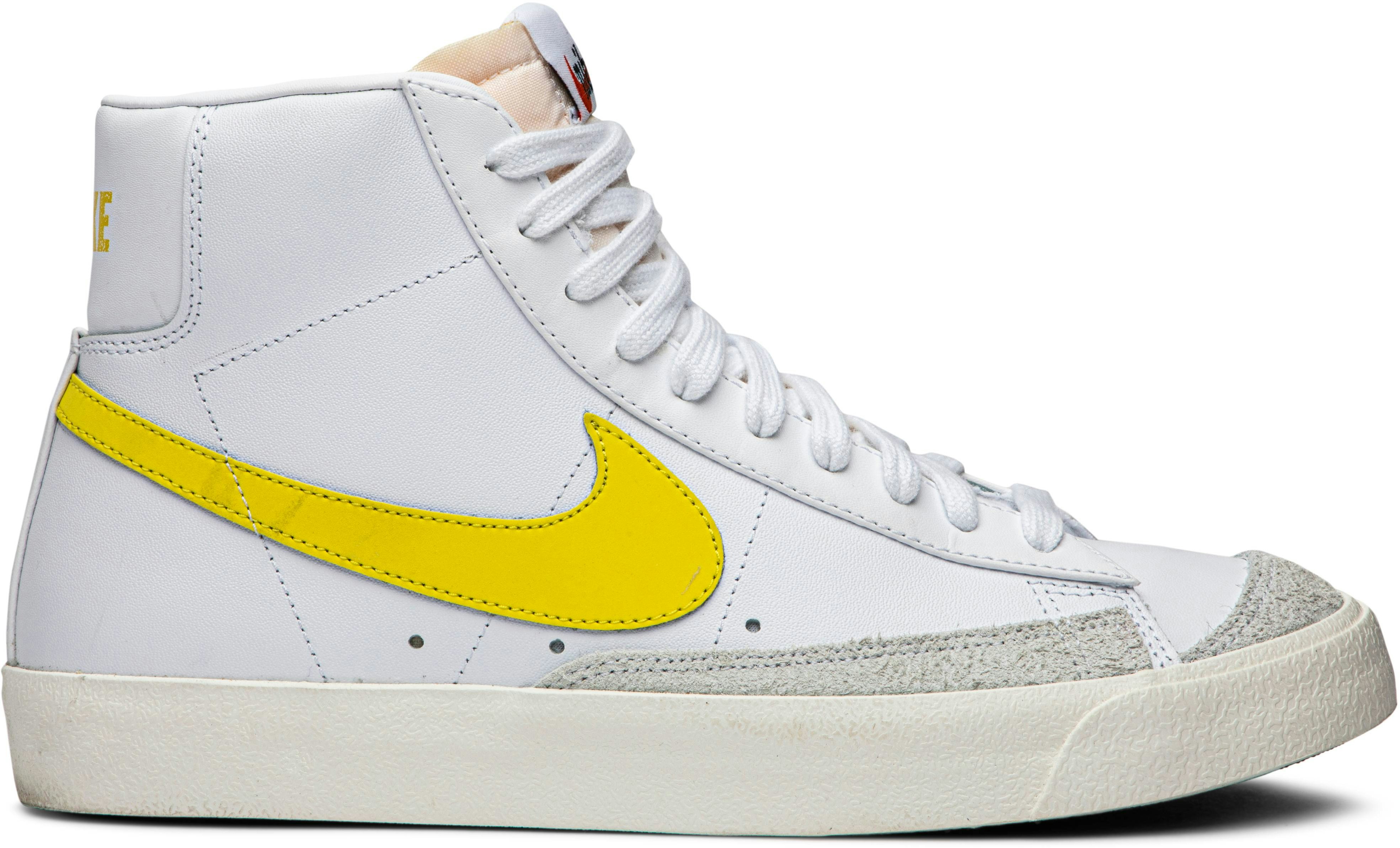 Nike blazer vintage 77 yellow best sale