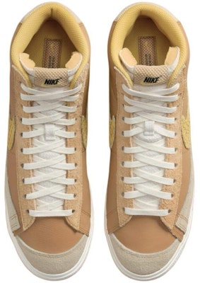 Nike Blazer Mid '77 Vintage 'Waffle 2.0' HJ9098-790 Shop Nike Blazer Mid '77 Vintage 'Waffle 2.0' HJ9098-790