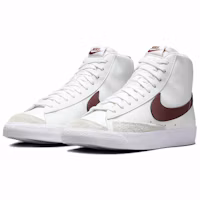 Lookbook Nike Blazer Mid ''77 Vintage ''Weiß Dunkles Pony'' BQ6806-130