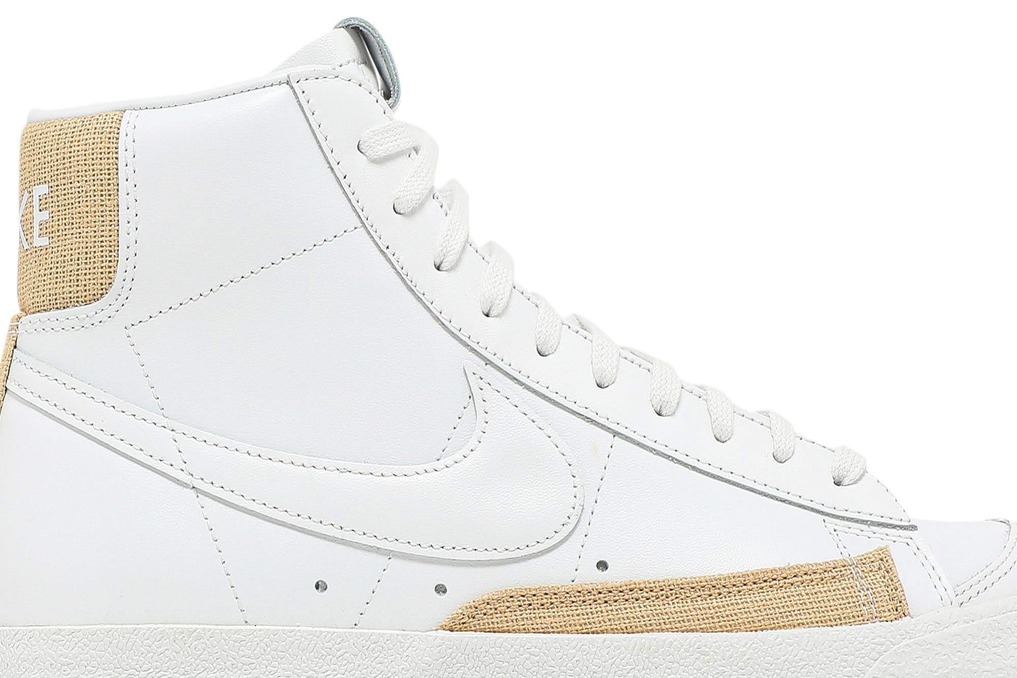 Order Nike Blazer Mid '77 Vintage 'Putih Gum Cokelat Muda' DD9680-100